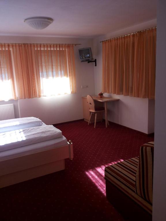 Hotel Laerchenhain San Valentino alla Muta Room photo