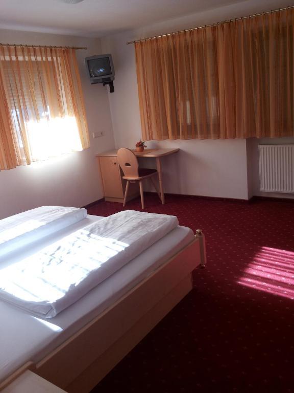 Hotel Laerchenhain San Valentino alla Muta Room photo
